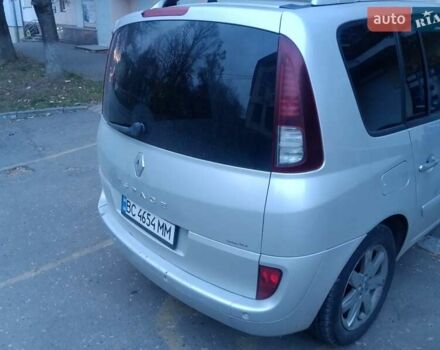 Сірий Рено Еспейс, об'ємом двигуна 2 л та пробігом 470 тис. км за 6000 $, фото 1 на Automoto.ua