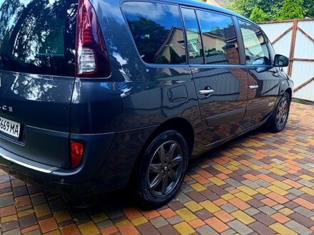 Серый Рено Эспейс, объемом двигателя 2 л и пробегом 250 тыс. км за 9500 $, фото 1 на Automoto.ua