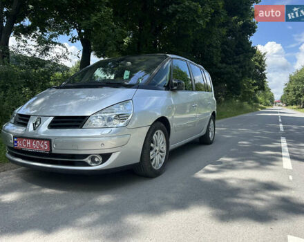 Серый Рено Эспейс, объемом двигателя 2 л и пробегом 240 тыс. км за 9500 $, фото 1 на Automoto.ua
