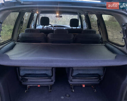 Синий Рено Эспейс, объемом двигателя 2 л и пробегом 318 тыс. км за 3750 $, фото 14 на Automoto.ua