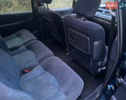 Синий Рено Эспейс, объемом двигателя 2 л и пробегом 318 тыс. км за 3750 $, фото 13 на Automoto.ua