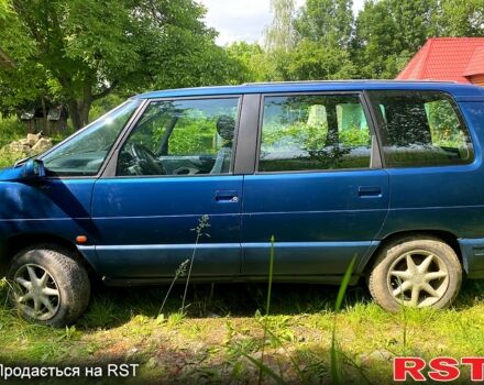 Синий Рено Эспейс, объемом двигателя 2.1 л и пробегом 450 тыс. км за 3350 $, фото 2 на Automoto.ua