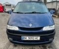 Синий Рено Эспейс, объемом двигателя 2.19 л и пробегом 499 тыс. км за 3200 $, фото 1 на Automoto.ua
