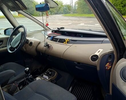 Синий Рено Эспейс, объемом двигателя 1.9 л и пробегом 286 тыс. км за 5000 $, фото 6 на Automoto.ua