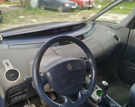 Рено Эспейс 2004 в Львове на Automoto.ua Синий Рено Эспейс, объемом двигателя 2.19 л и пробегом 330 тыс. км за 4300 $, фото 3 на Automoto.ua