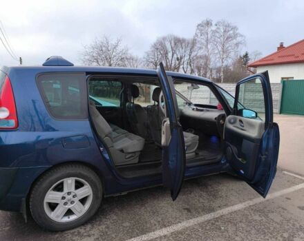 Синий Рено Эспейс, объемом двигателя 2.2 л и пробегом 210 тыс. км за 5850 $, фото 5 на Automoto.ua