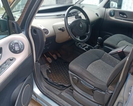 Рено Еспейс 2005 у Калинівка на Automoto.ua Синій Рено Еспейс, об'ємом двигуна 2 л та пробігом 266 тис. км за 6000 $, фото 6 на Automoto.ua