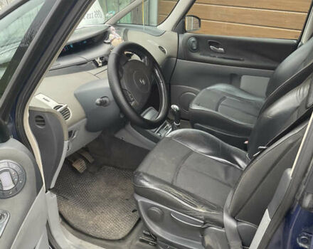 Синий Рено Эспейс, объемом двигателя 2 л и пробегом 230 тыс. км за 6500 $, фото 4 на Automoto.ua