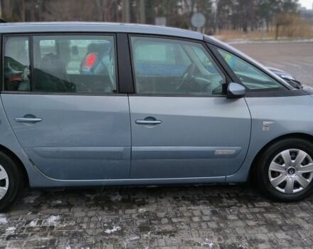 Синій Рено Еспейс, об'ємом двигуна 2 л та пробігом 350 тис. км за 5500 $, фото 4 на Automoto.ua