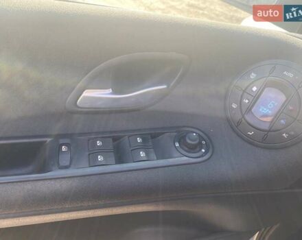 Синій Рено Еспейс, об'ємом двигуна 2 л та пробігом 187 тис. км за 6700 $, фото 11 на Automoto.ua