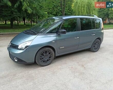 Рено Эспейс 2013 в Ровно на Automoto.ua Синий Рено Эспейс, объемом двигателя 2 л и пробегом 287 тыс. км за 9300 $, фото 3 на Automoto.ua
