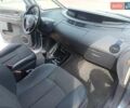 Рено Эспейс 2013 в Ровно на Automoto.ua Синий Рено Эспейс, объемом двигателя 2 л и пробегом 287 тыс. км за 9300 $, фото 19 на Automoto.ua