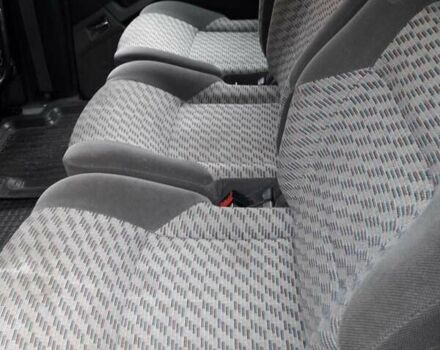 Зеленый Рено Эспейс, объемом двигателя 2.2 л и пробегом 220 тыс. км за 2750 $, фото 3 на Automoto.ua