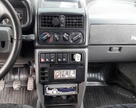 Зеленый Рено Эспейс, объемом двигателя 2.2 л и пробегом 220 тыс. км за 2750 $, фото 5 на Automoto.ua