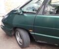 Зелений Рено Еспейс, об'ємом двигуна 2.2 л та пробігом 220 тис. км за 3500 $, фото 1 на Automoto.ua
