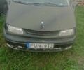 Зелений Рено Еспейс, об'ємом двигуна 2.2 л та пробігом 345 тис. км за 850 $, фото 1 на Automoto.ua