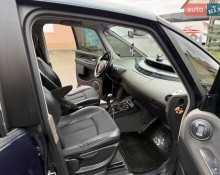 Зелений Рено Еспейс, об'ємом двигуна 2.2 л та пробігом 280 тис. км за 4777 $, фото 20 на Automoto.ua