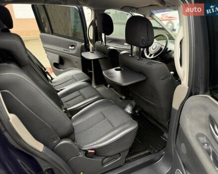 Зелений Рено Еспейс, об'ємом двигуна 2.2 л та пробігом 280 тис. км за 4777 $, фото 19 на Automoto.ua