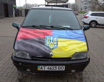 Зелений Рено Еспейс, об'ємом двигуна 2.1 л та пробігом 245 тис. км за 2900 $, фото 1 на Automoto.ua