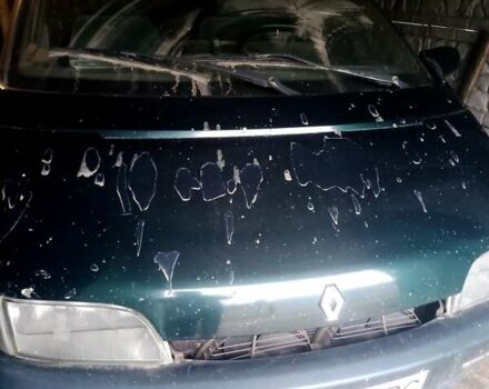 Зеленый Рено Эспейс, объемом двигателя 2.2 л и пробегом 329 тыс. км за 1800 $, фото 1 на Automoto.ua