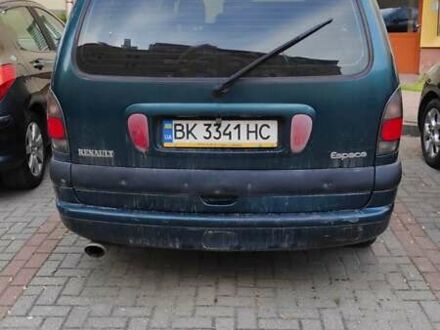Зеленый Рено Эспейс, объемом двигателя 2.19 л и пробегом 323 тыс. км за 2700 $, фото 1 на Automoto.ua