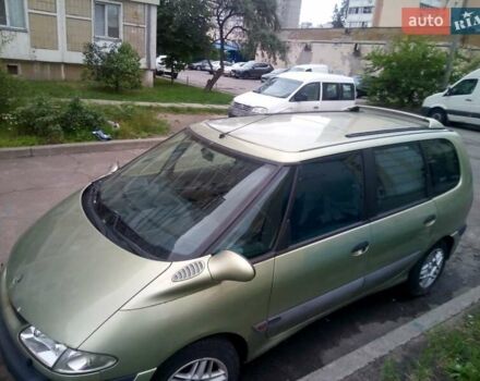 Зеленый Рено Эспейс, объемом двигателя 2.2 л и пробегом 311 тыс. км за 4100 $, фото 1 на Automoto.ua