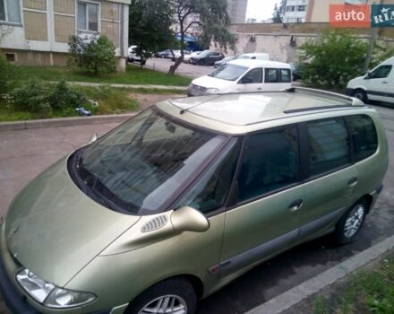 Зеленый Рено Эспейс, объемом двигателя 2.2 л и пробегом 311 тыс. км за 4100 $, фото 1 на Automoto.ua