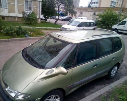 Зелений Рено Еспейс, об'ємом двигуна 2.2 л та пробігом 311 тис. км за 3800 $, фото 1 на Automoto.ua