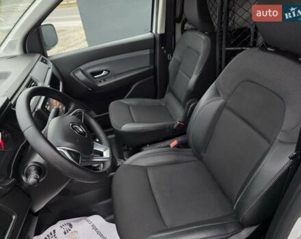 Білий Рено Експрес, об'ємом двигуна 1.5 л та пробігом 49 тис. км за 15999 $, фото 75 на Automoto.ua