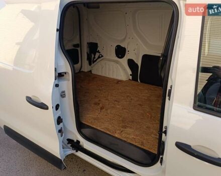 Белый Рено Экспресс, объемом двигателя 1.46 л и пробегом 87 тыс. км за 12200 $, фото 6 на Automoto.ua