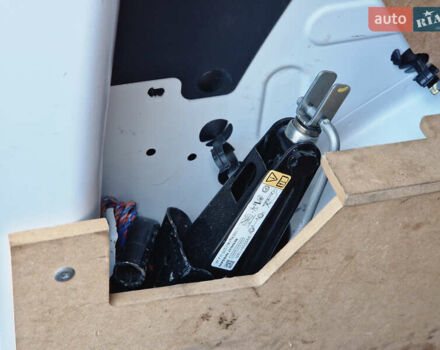 Рено Экспресс 2023 в Дрогобыче на Automoto.ua Белый Рено Экспресс, объемом двигателя 1.46 л и пробегом 52 тыс. км за 13900 $, фото 46 на Automoto.ua