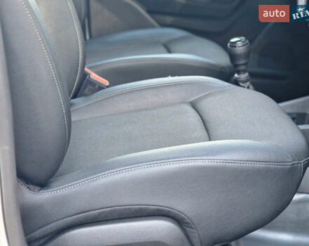 Рено Экспресс 2023 в Дрогобыче на Automoto.ua Белый Рено Экспресс, объемом двигателя 1.46 л и пробегом 52 тыс. км за 13900 $, фото 74 на Automoto.ua