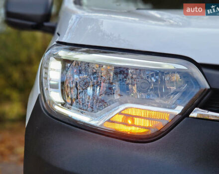 Рено Экспресс 2023 в Дрогобыче на Automoto.ua Белый Рено Экспресс, объемом двигателя 1.46 л и пробегом 52 тыс. км за 13900 $, фото 37 на Automoto.ua