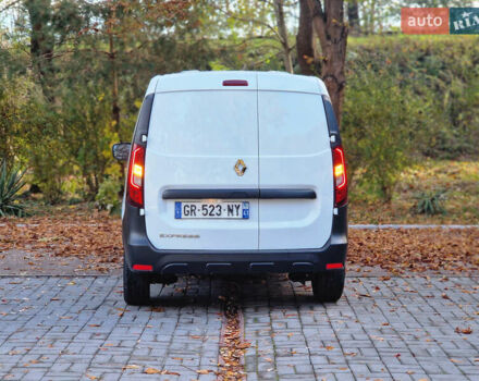 Рено Экспресс 2023 в Дрогобыче на Automoto.ua Белый Рено Экспресс, объемом двигателя 1.46 л и пробегом 52 тыс. км за 13900 $, фото 28 на Automoto.ua