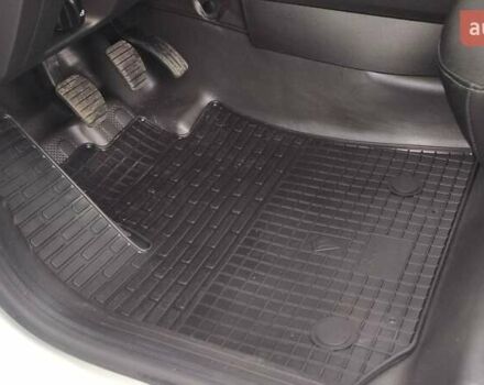 Белый Рено Экспресс, объемом двигателя 1.46 л и пробегом 52 тыс. км за 13450 $, фото 45 на Automoto.ua