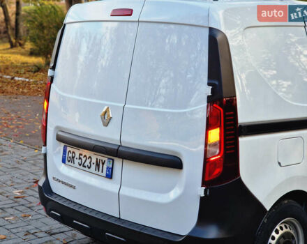 Рено Экспресс 2023 в Дрогобыче на Automoto.ua Белый Рено Экспресс, объемом двигателя 1.46 л и пробегом 52 тыс. км за 13900 $, фото 31 на Automoto.ua