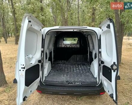 Білий Рено Експрес, об'ємом двигуна 1.46 л та пробігом 52 тис. км за 16000 $, фото 4 на Automoto.ua