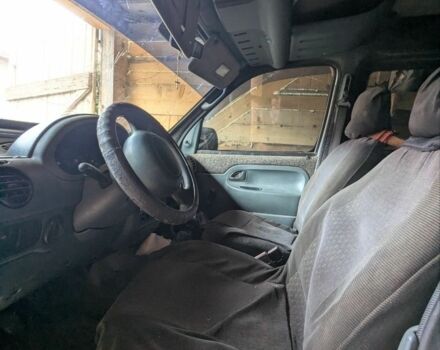 Білий Рено Експрес, об'ємом двигуна 1.9 л та пробігом 300 тис. км за 1200 $, фото 5 на Automoto.ua