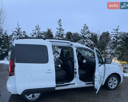 Белый Рено Экспресс, объемом двигателя 1.5 л и пробегом 224 тыс. км за 15799 $, фото 11 на Automoto.ua