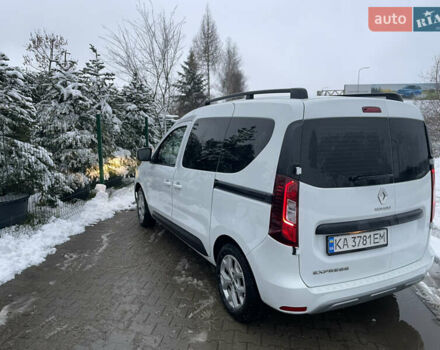 Белый Рено Экспресс, объемом двигателя 1.5 л и пробегом 224 тыс. км за 15799 $, фото 5 на Automoto.ua