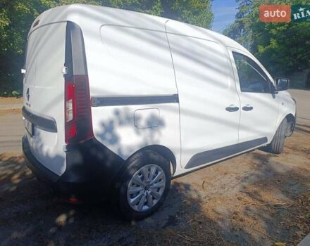 Білий Рено Експрес, об'ємом двигуна 1.46 л та пробігом 86 тис. км за 12600 $, фото 8 на Automoto.ua