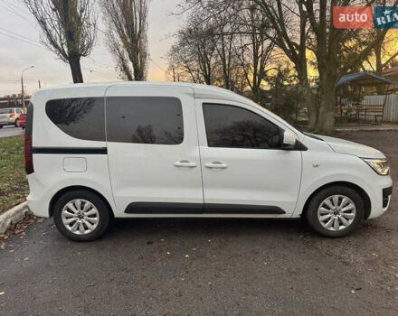 Белый Рено Экспресс, объемом двигателя 1.46 л и пробегом 100 тыс. км за 13500 $, фото 3 на Automoto.ua