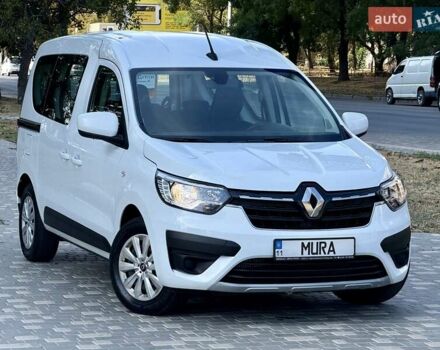 Рено Экспресс 2023 в Одессе на Automoto.ua Белый Рено Экспресс, объемом двигателя 1.46 л и пробегом 57 тыс. км за 9999 $, фото 18 на Automoto.ua