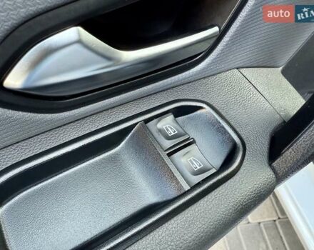 Рено Экспресс 2023 в Одессе на Automoto.ua Белый Рено Экспресс, объемом двигателя 1.46 л и пробегом 57 тыс. км за 9999 $, фото 32 на Automoto.ua