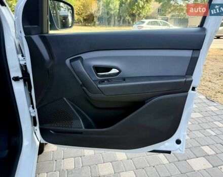 Рено Экспресс 2023 в Одессе на Automoto.ua Белый Рено Экспресс, объемом двигателя 1.46 л и пробегом 57 тыс. км за 9999 $, фото 36 на Automoto.ua