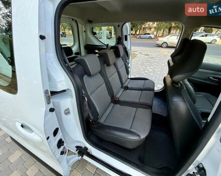 Рено Экспресс 2023 в Одессе на Automoto.ua Белый Рено Экспресс, объемом двигателя 1.46 л и пробегом 57 тыс. км за 9999 $, фото 51 на Automoto.ua