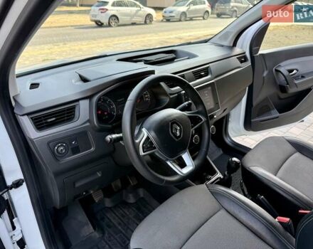 Рено Экспресс 2023 в Одессе на Automoto.ua Белый Рено Экспресс, объемом двигателя 1.46 л и пробегом 57 тыс. км за 9999 $, фото 34 на Automoto.ua