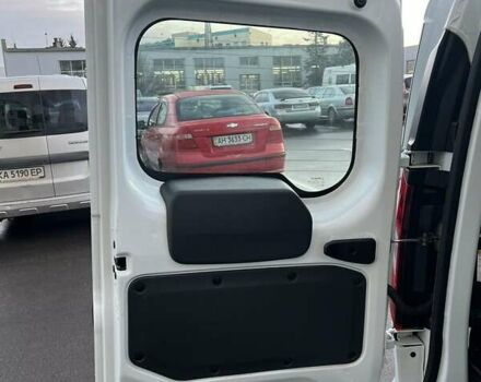 Білий Рено Експрес, об'ємом двигуна 1.46 л та пробігом 5 тис. км за 18499 $, фото 37 на Automoto.ua