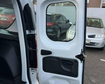 Білий Рено Експрес, об'ємом двигуна 1.46 л та пробігом 5 тис. км за 18499 $, фото 38 на Automoto.ua