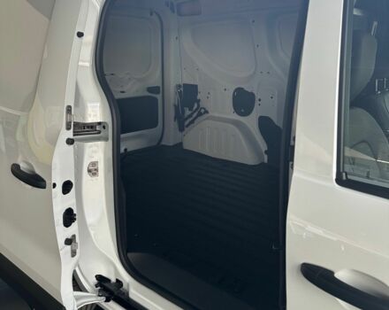 Белый Рено Экспресс, объемом двигателя 0 л и пробегом 0 тыс. км за 21780 $, фото 13 на Automoto.ua